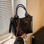 Wholesale Women Fashion Casual Solid Color With Pendant Handbag