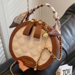 Wholesale Women Fashion Solid Color Rhombic Zipper Round Chain Crossbody Bag - Image 2