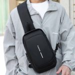 Wholesale Men Fashion Casual Commuter Oxford Chest Bag