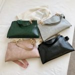 Large Capacity Women Autumn And Winter Simple Solid Color Shoulder Bag - Image 2