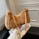 Wholesale Autumn And Winter Women Fashion Casual Solid Color Plush Shoulder Bag