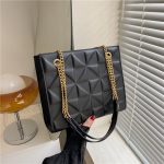 Wholesale Women Fashion Simple Solid Color Chain Shoulder Bag