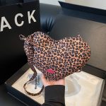 Wholesale Fashion Creative Heart Shaped Leopard Shoulder Bag