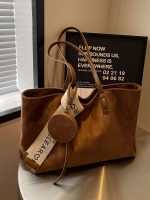 Women Casual Retro Large Capacity Flannel Tote Bag - Image 2