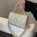 Wholesale Popular Diamond Lattice Chain Square Shoulder Bag
