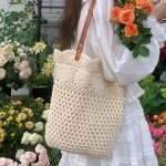 Wholesale Hollow Crochet Floral Women Woven Bag