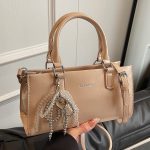 Women Fashion Elegant Solid Color Bowknot Pendat Handbag - Image 2