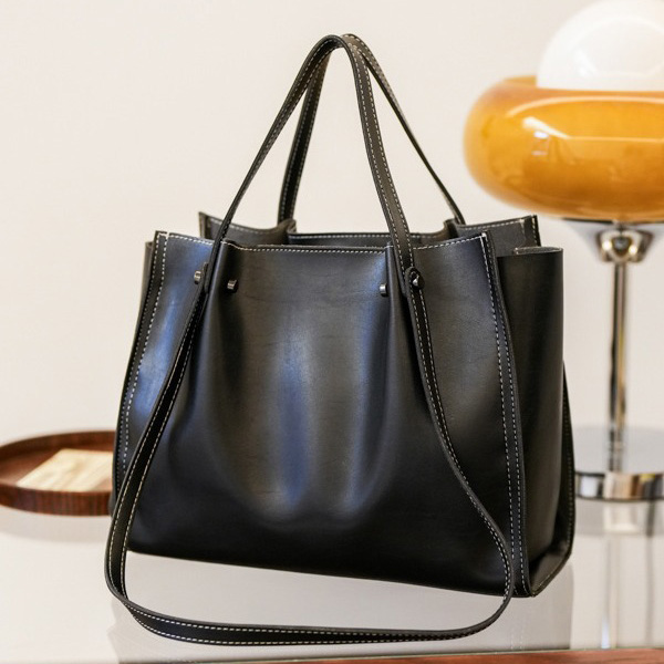 main_0-57 Wholesale Women Retro Simple Solid Color Large Capacity Square Handbag - Image 1