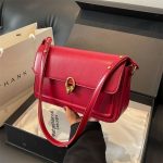 Wholesale Fashion Solid Color Flip Square Shoulder Bag