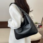 Wholesale Autumn Women Large Capacity Shoulder Bag