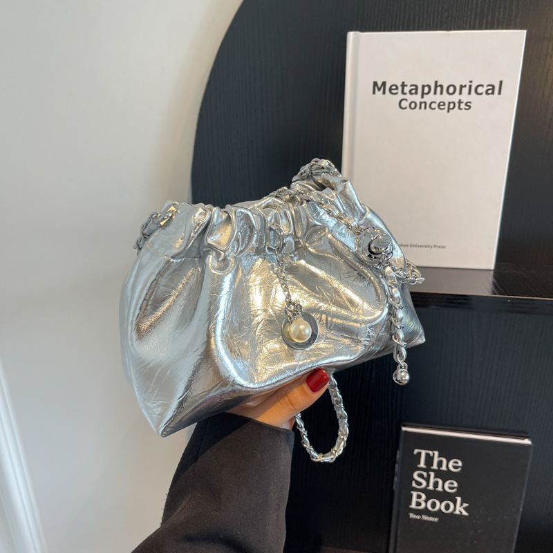 main_0-643 Women Fashion Casual Solid Color Chain Shoulder Bag - Image 1