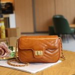 Wholesale Women Fashion Temperament Leather Rhombus Chain Small Square Bag