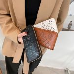 Wholesale Women'S Fashion Rhombus Rivet Zipper Long Coin Purse