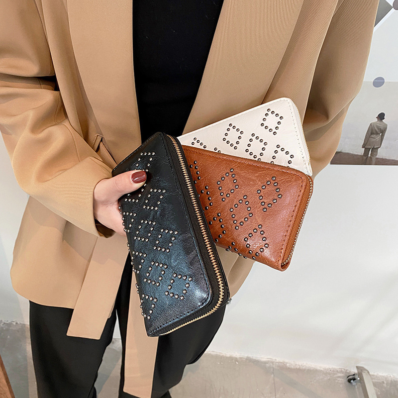 main_0-725 Wholesale Women'S Fashion Rhombus Rivet Zipper Long Coin Purse - Image 1