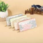 Wholesale Women Fashion Creative Floral Embroidery Large Capacity Zipper Purses