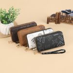 Wholesale Women Simple Fashion Vintage Letter Printing Zipper Long Purses