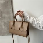 Wholesale Women Fashion Casual Simple Solid Color Handbag - Image 3
