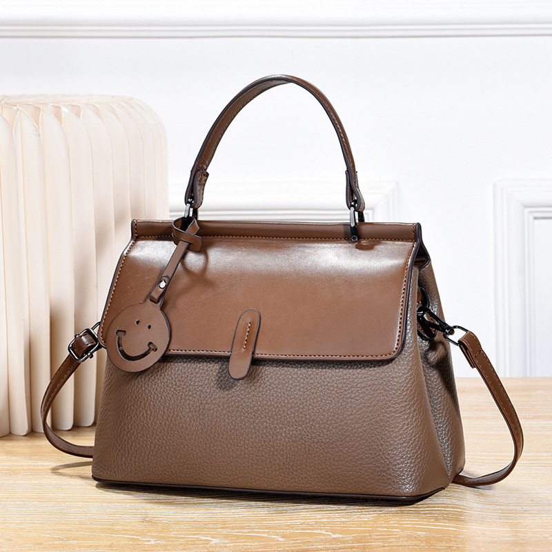 main_0-93 Wholesale Women Fashion Casual Solid Color Large Capacity Handbag - Image 1