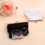 Women Fashion Retro Fabric Clip Compact Wallet - Image 2
