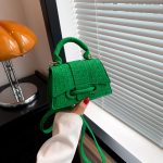 Wholesale Women Fashion Solid Color Flap Mini Crossbody Bag