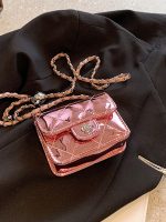 Wholesale Women Fashion Solid Color Patent Leather Bright Mini Rhomboid Chain Crossbody Bag - Image 3