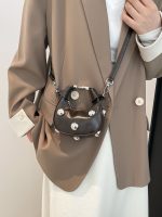 Women Fashion Casual Solid Color Rivet Crossbody Bag - Image 2