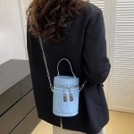 Wholesale Women Fashion Casual Solid Color Cylinder Bucket Chain Crossbody Bag - Image 2