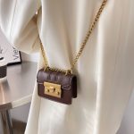 Wholesale Women Fashion Casual Mini Square Chain Crossbody Bag - Image 2