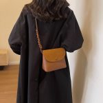 Wholesale Women Fashion Simple Solid Color Braided Crossbody Bag - Image 3