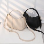 Wholesale Women Fashion Simple Solid Color Woven Zipper Crossbody Bag - Image 2
