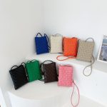 Wholesale Fashion Solid Color Crossbody Bag