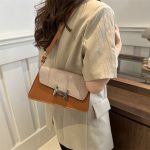 Wholesale Women Fashion Flap H Lock Crossbody Bag - Image 3