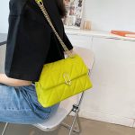 Wholesale Women Chic Flap Buckle Design Solid Color PU Crossbody Bag - Image 2