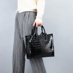 Wholesale Women Fashion Simple Solid Color Bag Crocodile Pattern Handbag Three-Piece Set - Image 2
