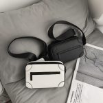 Wholesale Men Simple Design Fashionable Box Zipper Crossbody Bag