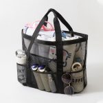 Wholesale Women Fashion Casual Mesh Hollow Large Capacity Beach Bag - Image 3