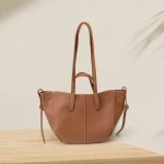 Women Fashion Casual Solid Color Large Capacity Handbag - Image 3