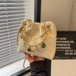 Wholesale Women Fashion Simple Rhombic Chain Round Buckle Shoulder Bag