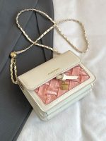 Wholesale Fashion Design Square Shoulder Bag - Image 3