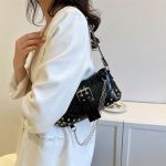 Wholesale Street Fashion Rivet Chain Shoulder Bag - Image 2