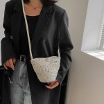 Women Fashion Simple Straw Woven Pearl Decoration Shoulder Bag - Image 3