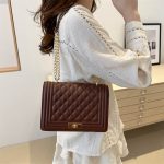 Women Simple Casual Solid Color Square Chain Shoulder Bag - Image 2