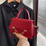 Women Fashion Retro Simple Solid Color Chain Small Square Shoulder Bag - Image 2