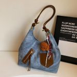 Wholesale Women Fashion Casual Retro Large Capacity Pendant Tote Bag