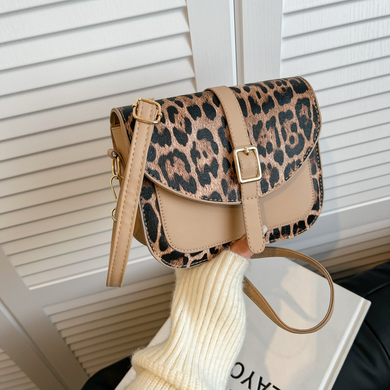 main_1-496 Women Fashion Elegant Leopard Shoulder Bag - Image 1