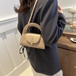 Wholesale Women Fashion Simple Solid Color Metal Buckle Shoulder Bag - Image 3