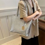 Wholesale Fashion Crocodile Print Large Capacity Tote Bag - Image 2