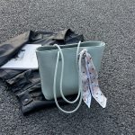 Wholesale Large Capacity Women Summer Tote Bag - Image 3