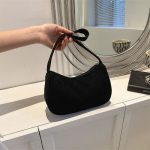 Wholesale Solid Color Simple Fashion Underarm Bag - Image 3