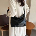 Wholesale Autumn And Winter Vintage Women Soft Leather Bag - Image 2